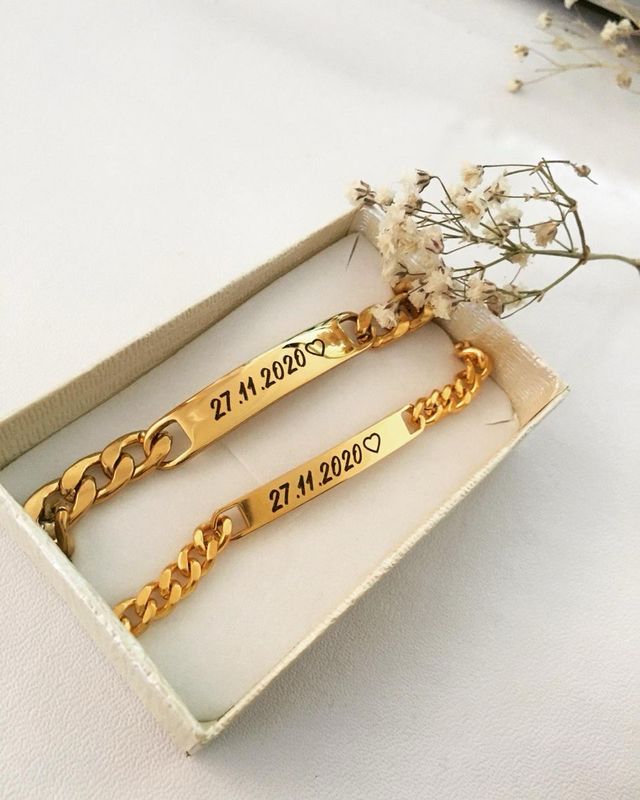 Pulsera para compartir dorada