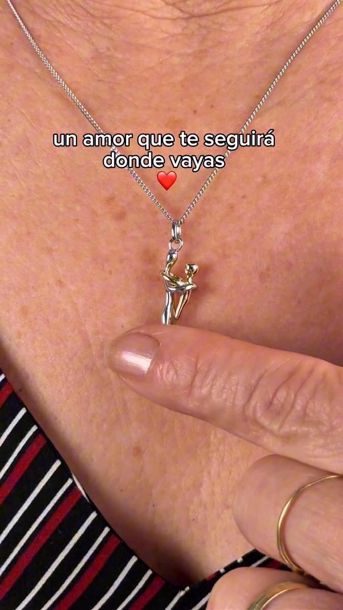 Collar abrazo madre e hij@