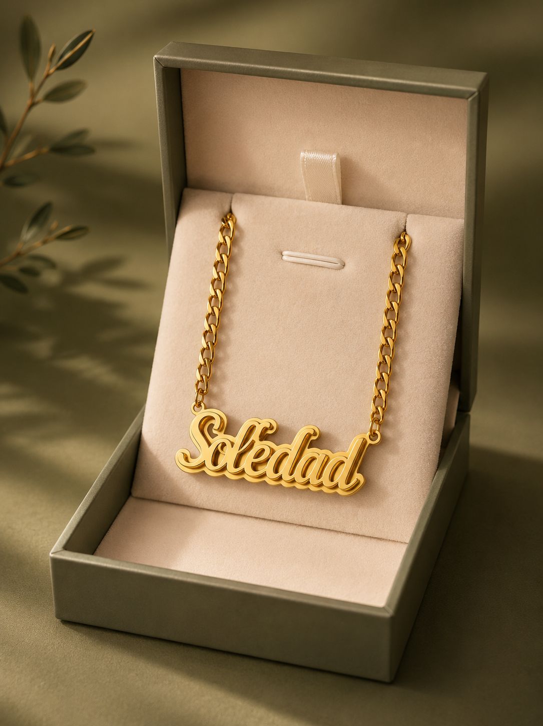 Collar doble fondo con nombre bañado oro 18K