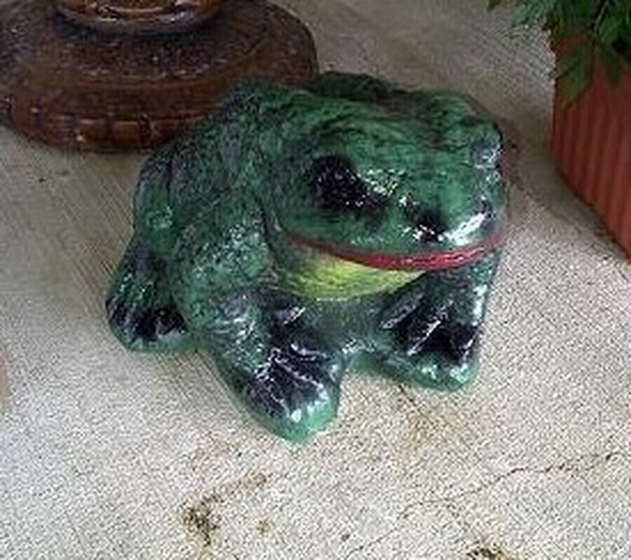 Lg. Rough Frog