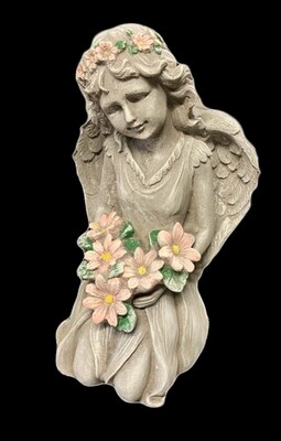 Kneeling Angel w/ Flowers