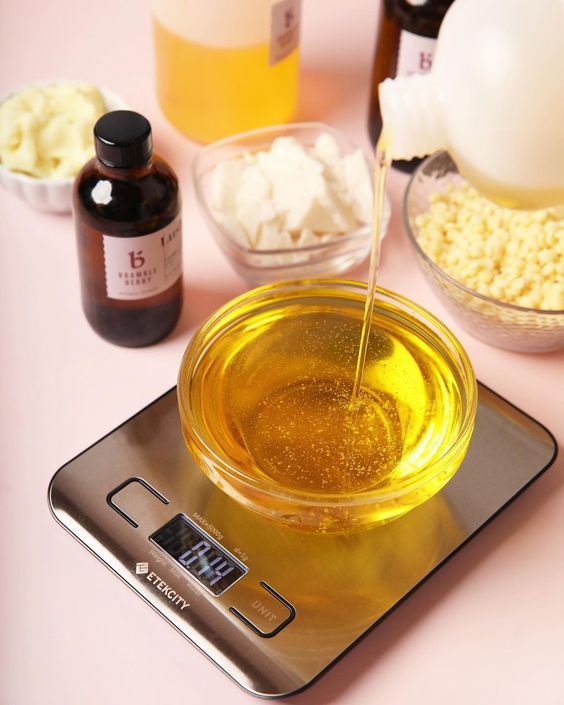 The Difference Between a Skincare Formulator &amp; a Cosmetic Chemist: A Comprehensive Guide