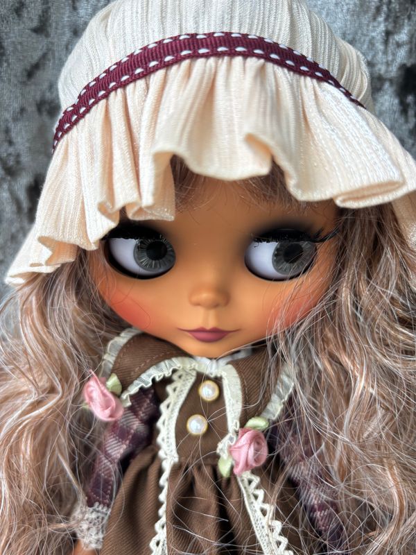 Bianca - Blythe doll