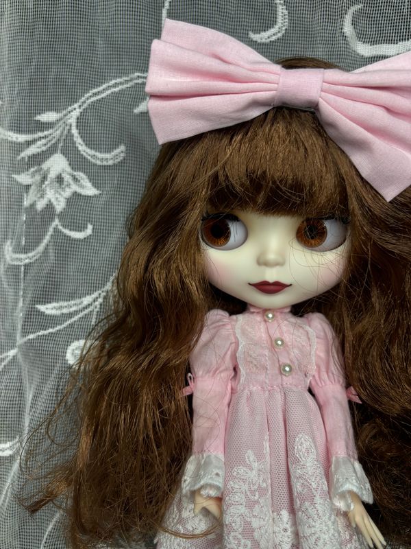 Emma - Blythe doll