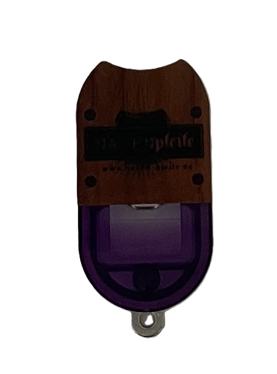 Nasenpfeife mit Echtholz-Abdeckung , lila transparent Nasenpfeife mit Echtholz-Abdeckung , lila transparent