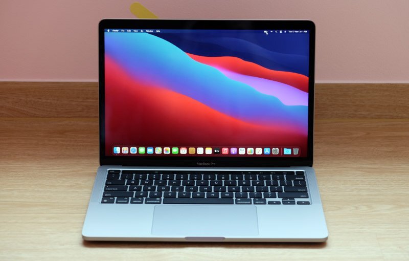 Apple 13.3 Macbook pro