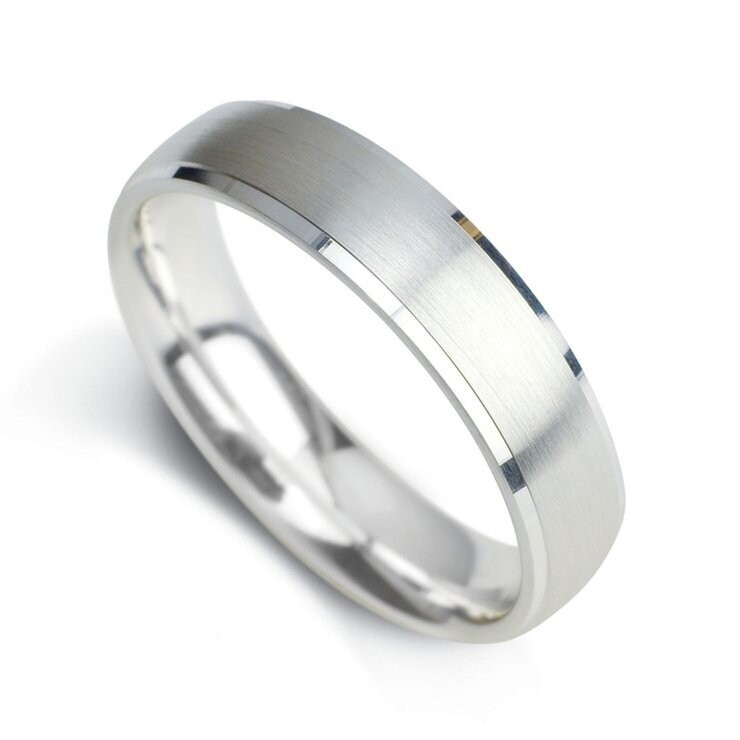 Gents 6mm Court, Matte Centre Wedding Band, Platinum in 3 Sizes