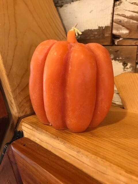 Beeswax Pumpkin Medium