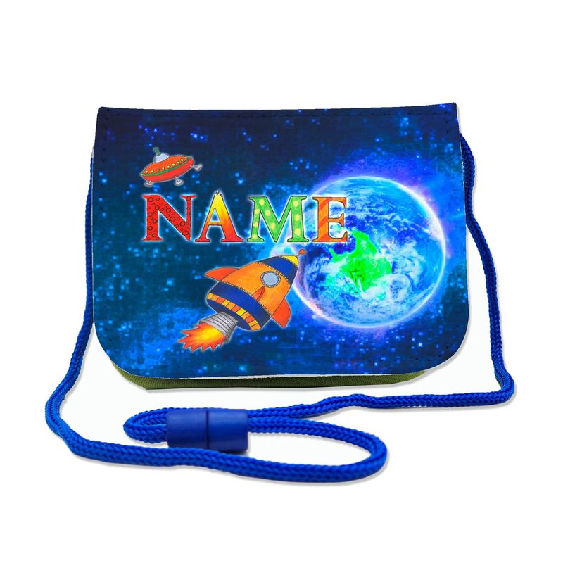 Rakete Brustbeutel Weltraum-Brustbeutel mit Raketen-Motiv, ideal für kleine Astronauten. Transparentes Fach für Busfahrkarten und Schnur mit Sicherheitsverschluss zum Umhängen.
