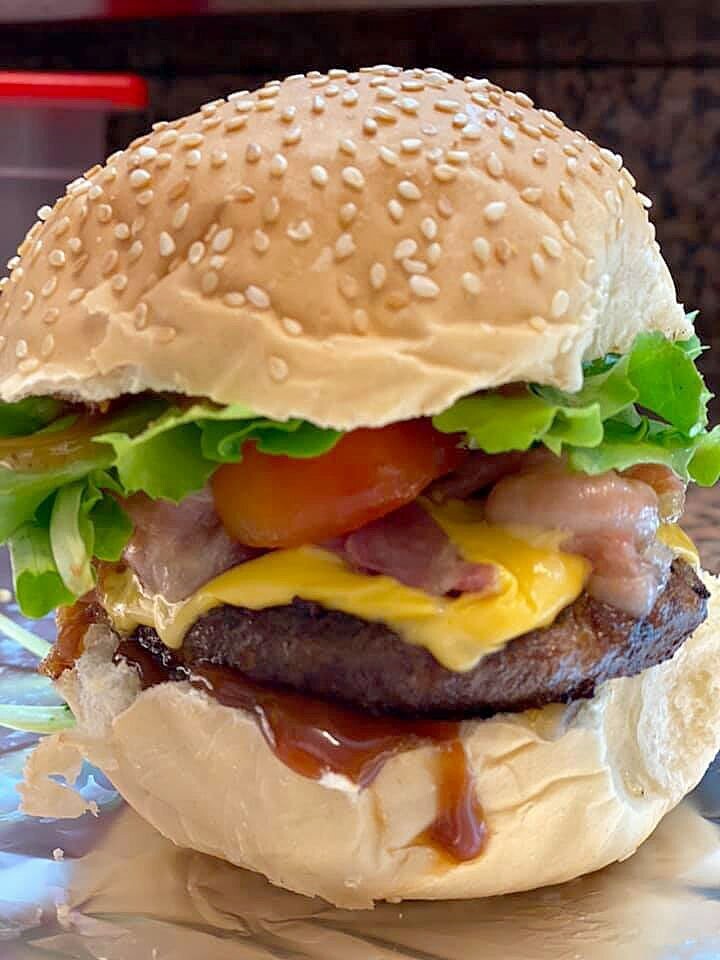 Burger In Piazza