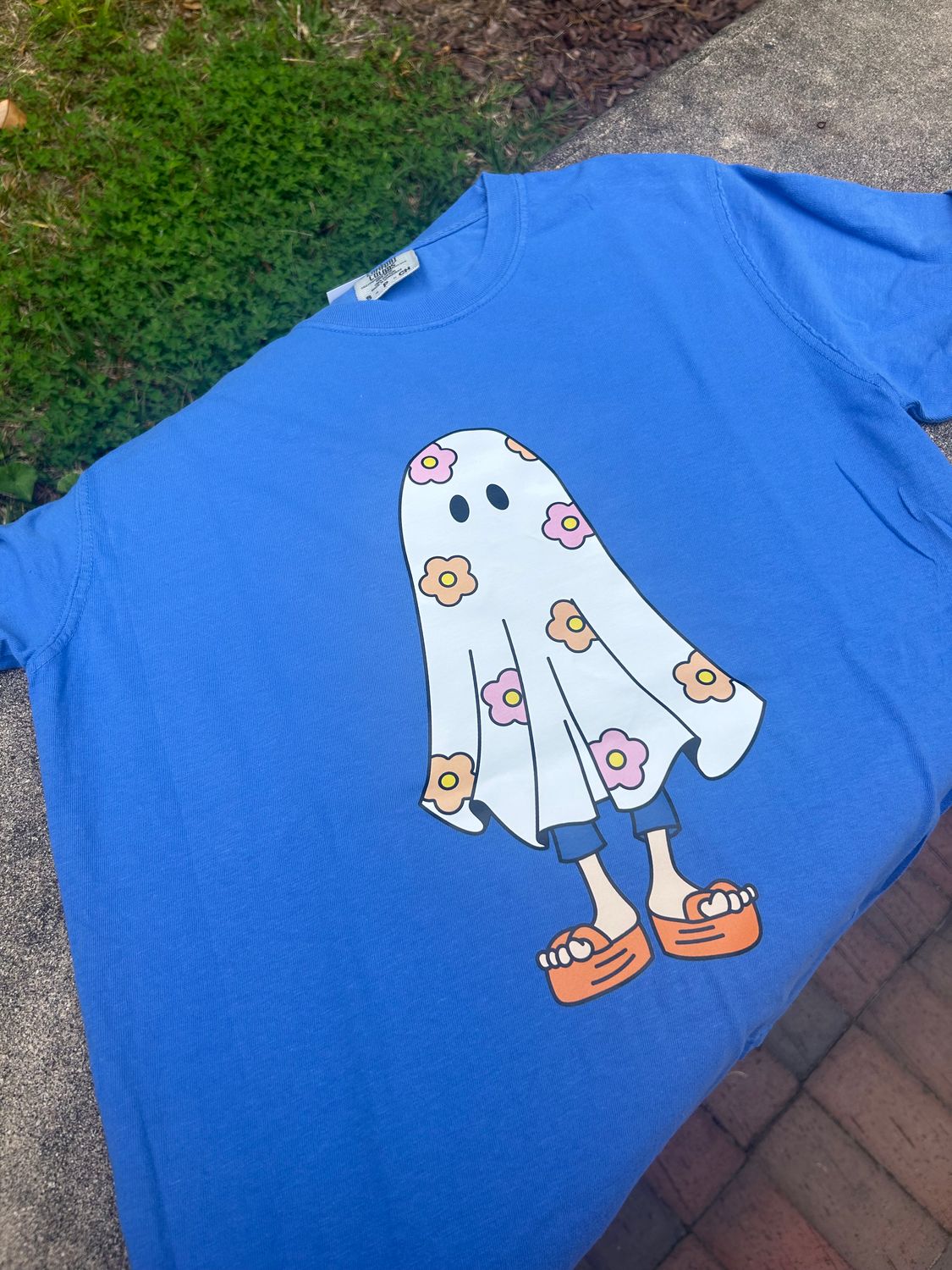 Be my “Lizzie Boo” unisex tee