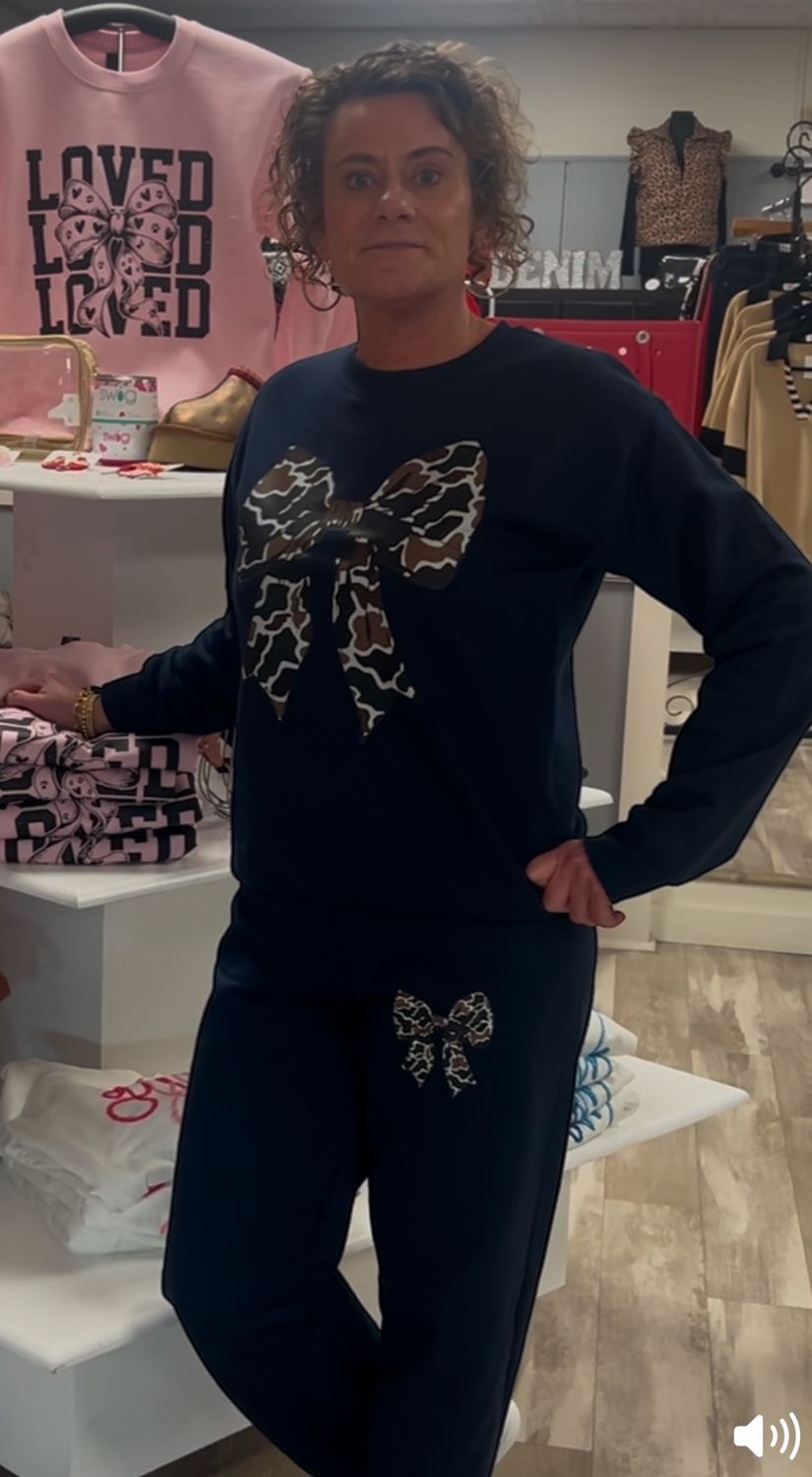 Camo Bow Navy unisex sweatshirt