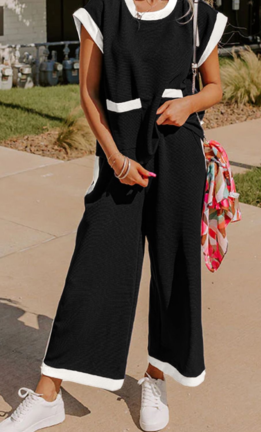 Color Block Pocketed Tshirt and Wide leg pants set