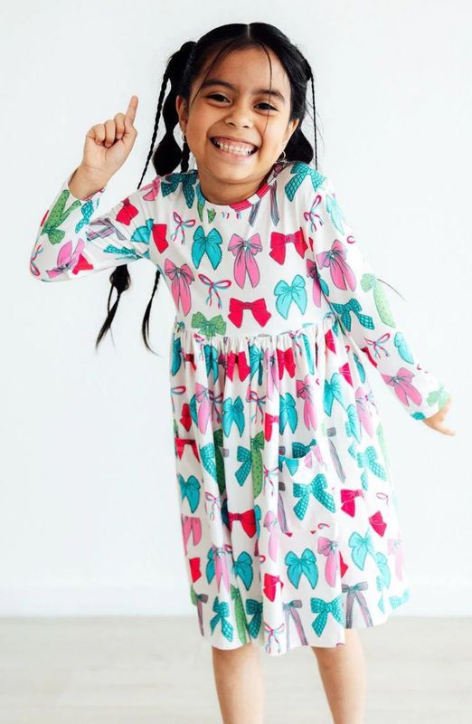 Twirls and Ties l/s pocket twirl dress