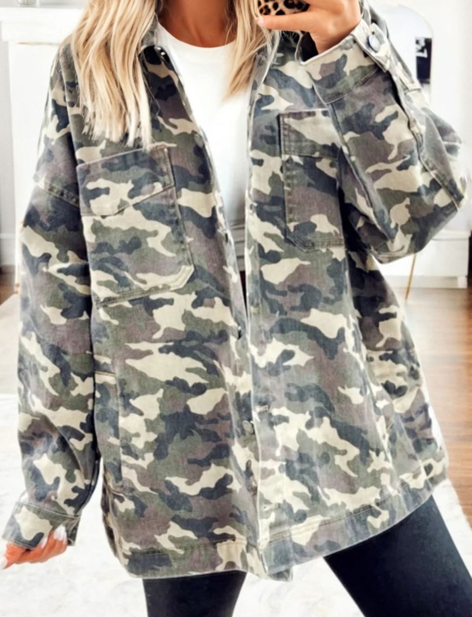 Loose Jean Jacket w/chest pockets