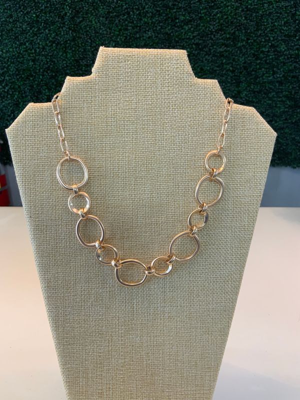 Hammered Metal Hoops Chain Link Necklace