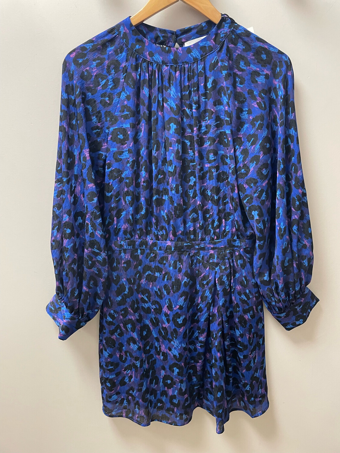 ROBE LOGAN BASH