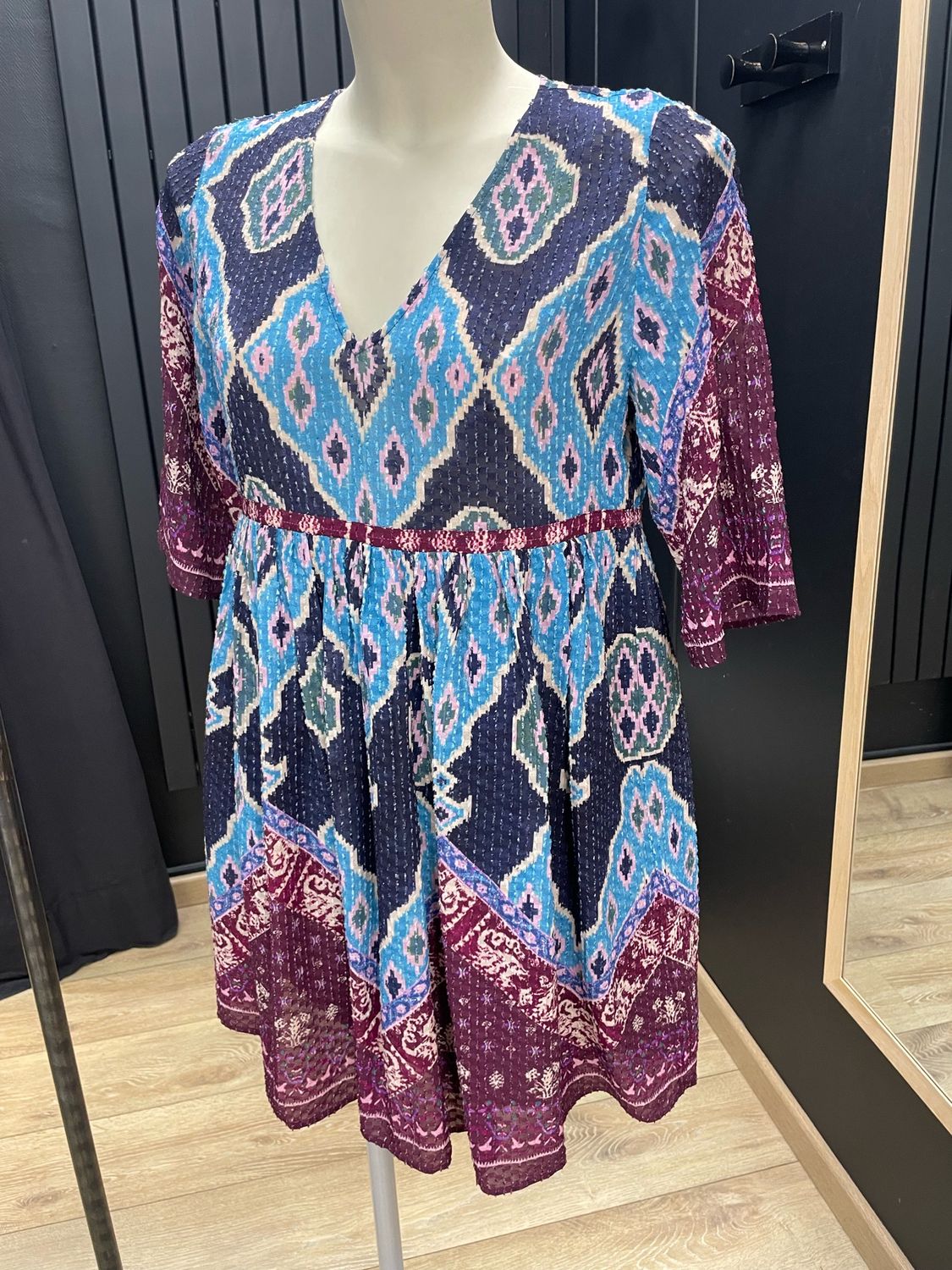 ROBE MADDY BASH