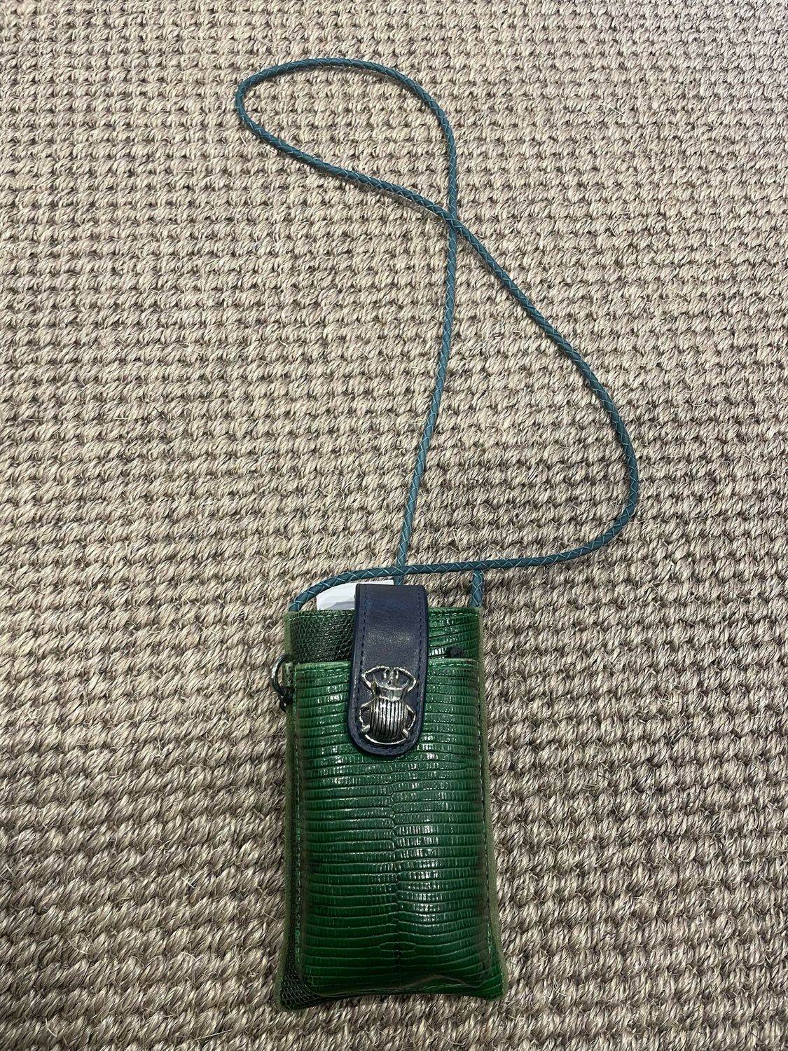 ÉTUI TÉLÉPHONE CLARIS VIROT 