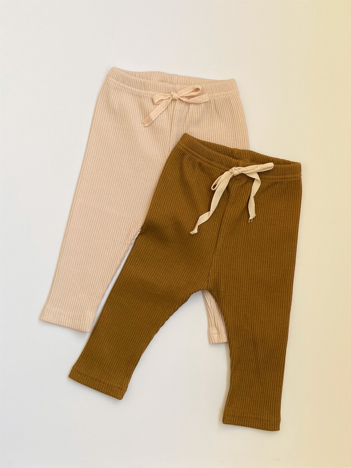 Legging acanalada con lazo - Crema