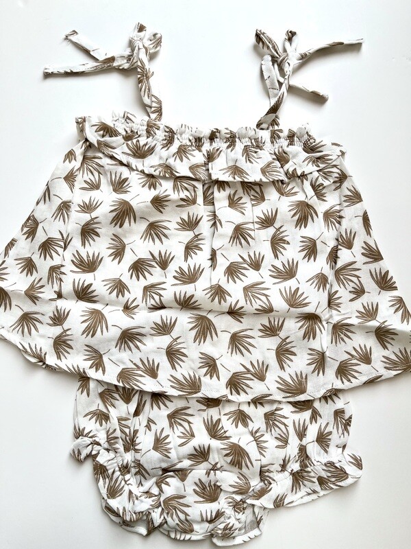 Conjunto Floral Crema