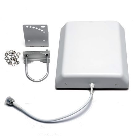 Antena direccional de exterior tipo panel multibanda