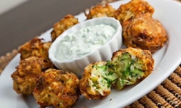 Croquetas Griegas de Calabacín
