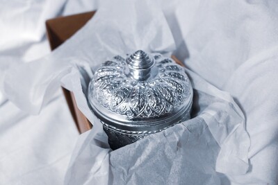 Metime Treasure Box scented candle