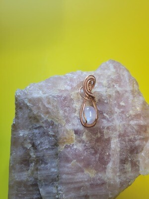 Moonstone Sweep Pendant