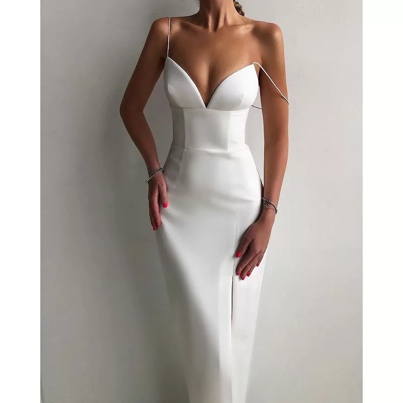 The &#39;&#39;Kailea&#39;&#39; Backless Spaghetti Strap Dress