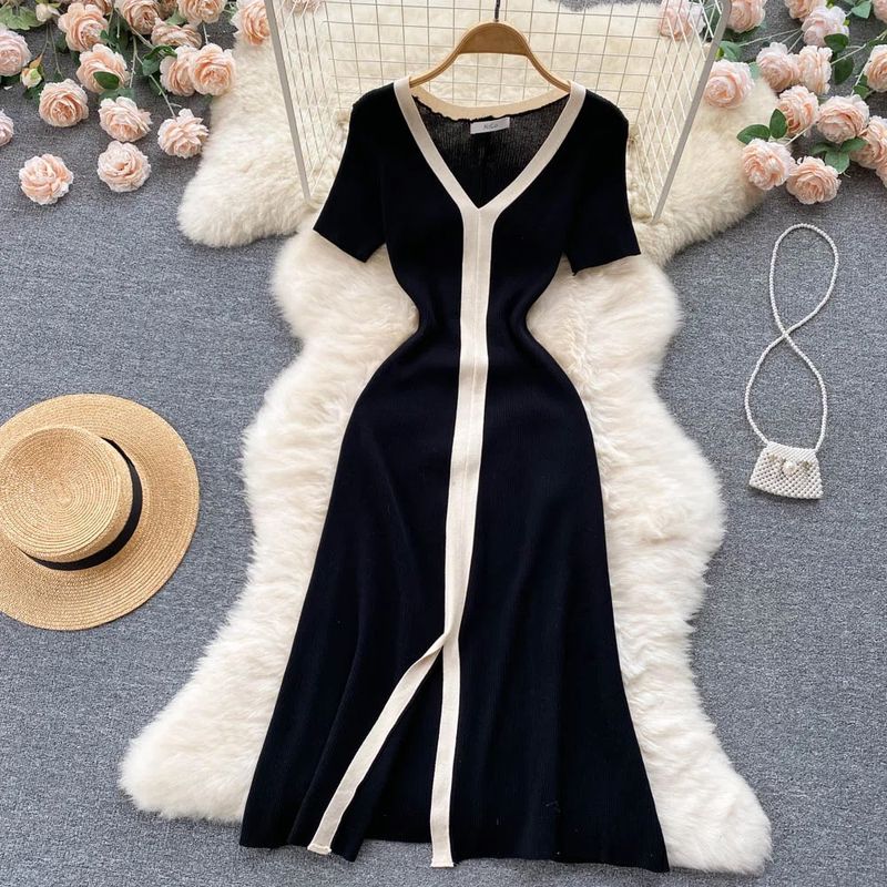 The ‘Aliana’ Dress