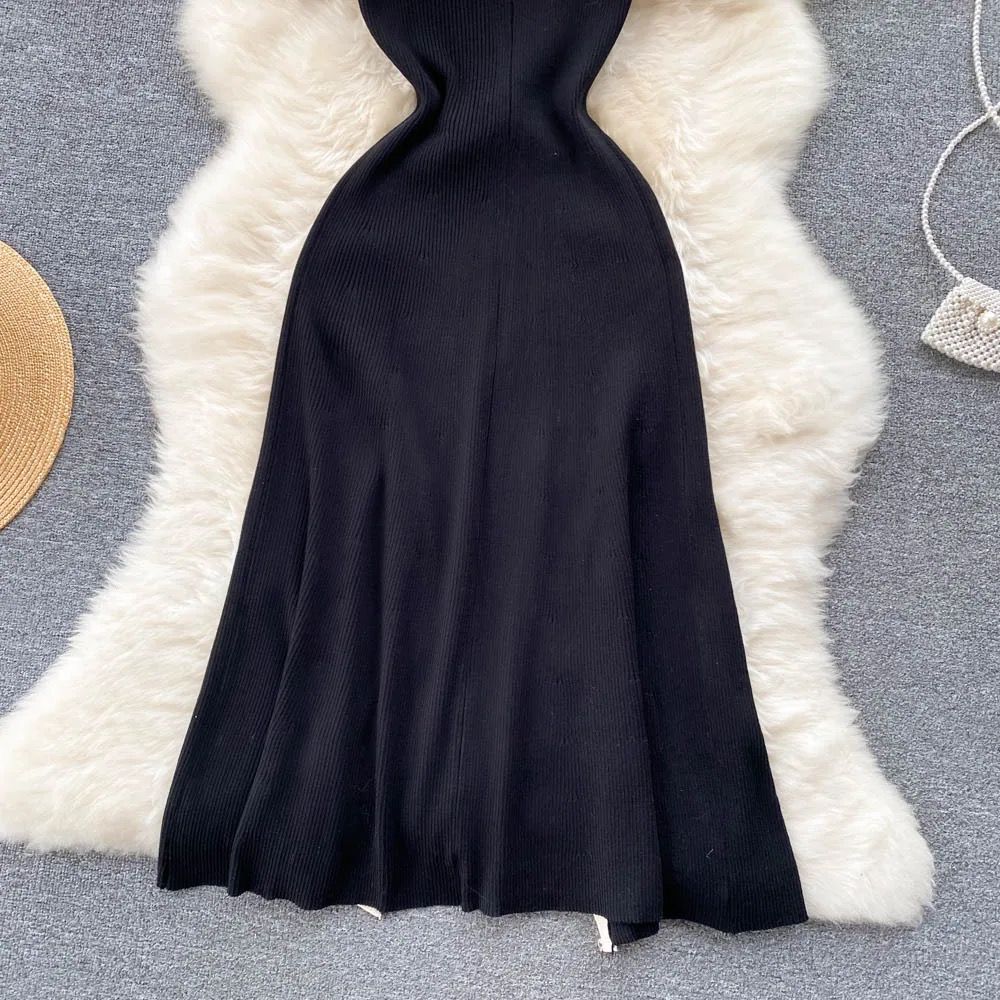 The ‘Aliana’ Dress