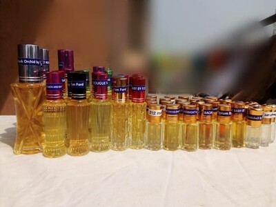 Wholesale of designer perfume oils in a variety of sizes 