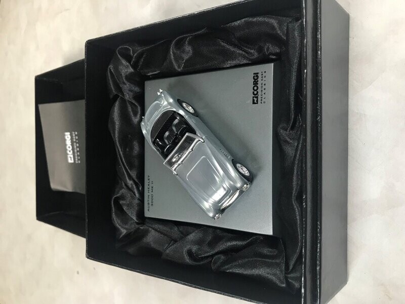 AUSTIN HEALEY 3000 MK 11 - BY CORGI PRECISION CAST CLASSICS 1/43 COLLECTORS EDT