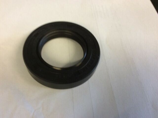 CLASSIC TRIUMPH SPITFIRE MKIV and 1500  DIFF PINION SEAL DAM5079