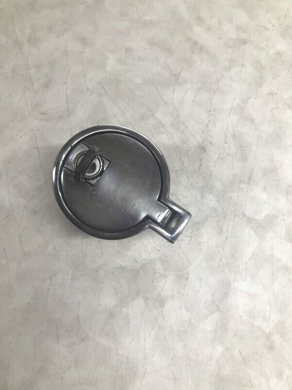 USED LOCKING PETROL CAP WITH KEY TRIUMPH STAG, GT6 MK111, 2000/2500 ESTATE, 2.5PI ESTATE