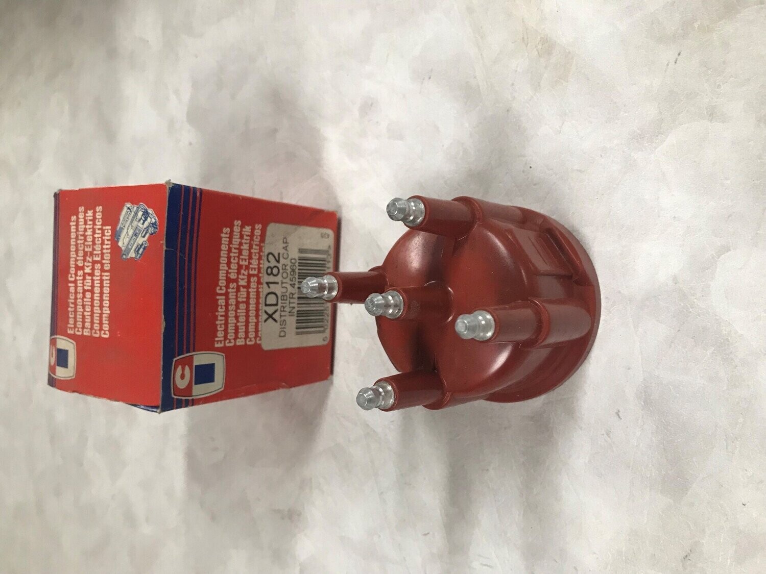CLASSIC  QUALITY FORD SCORPIO GRANADA SIERRA 1.8 2.0  DISTRIBUTOR CAP - XD182