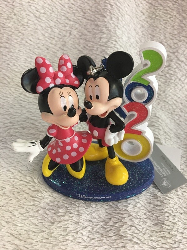Mickey & Minnie