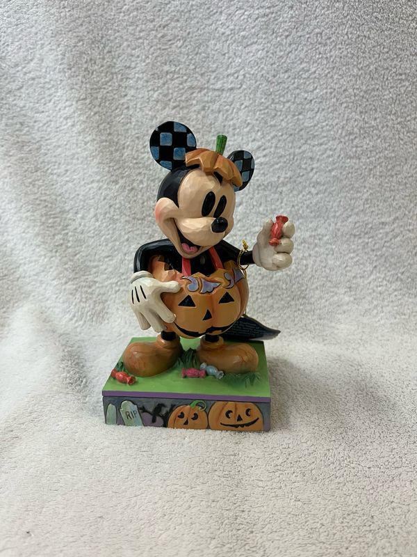 Traditions Mickey Halloween