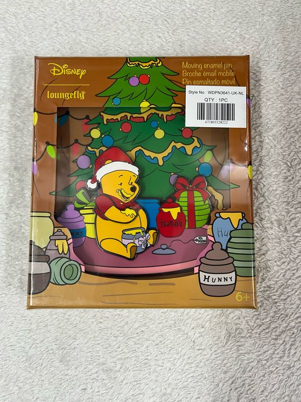 Loungefly pin Winnie the Pooh
