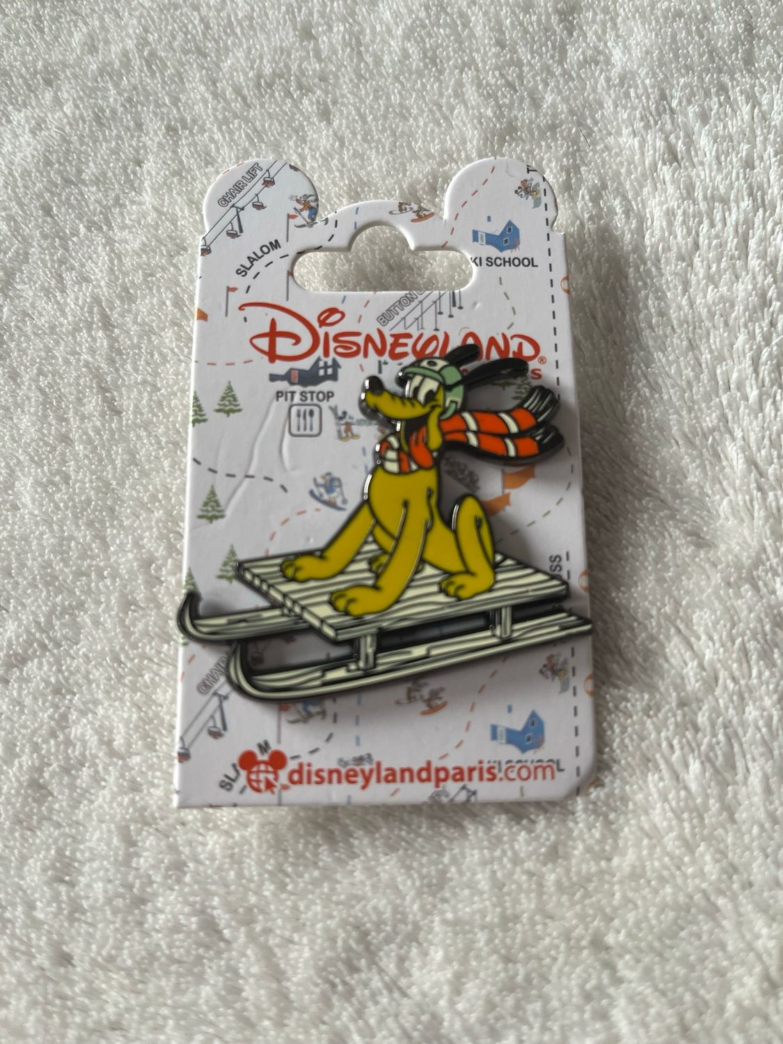 Pin Pluto