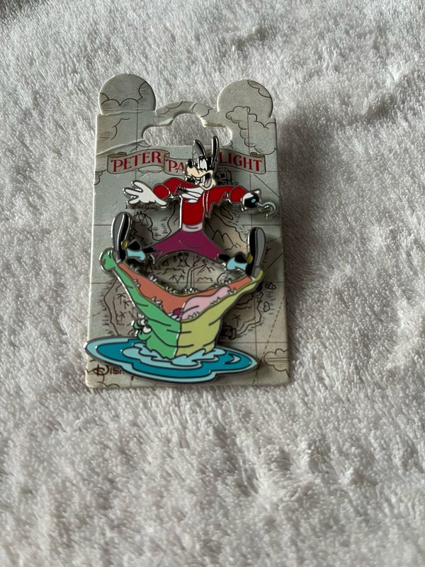 Pin Goofy