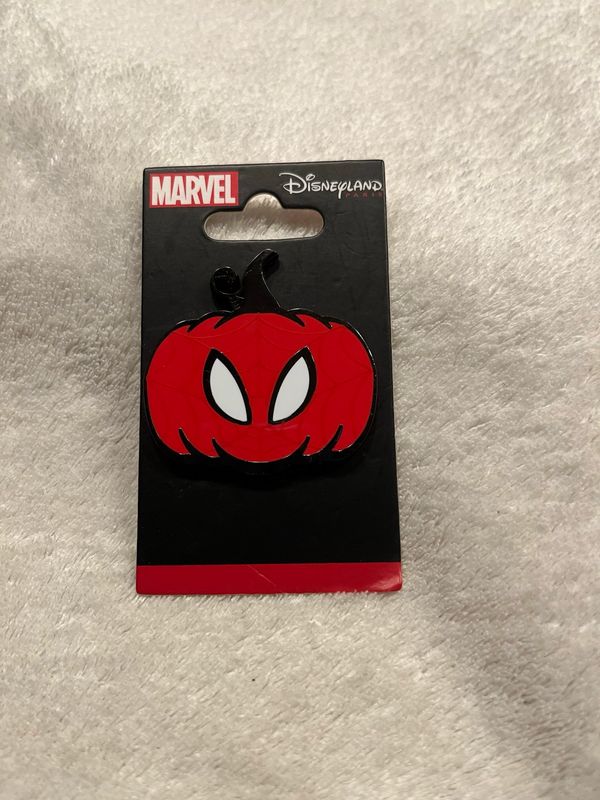 Pin Marvel