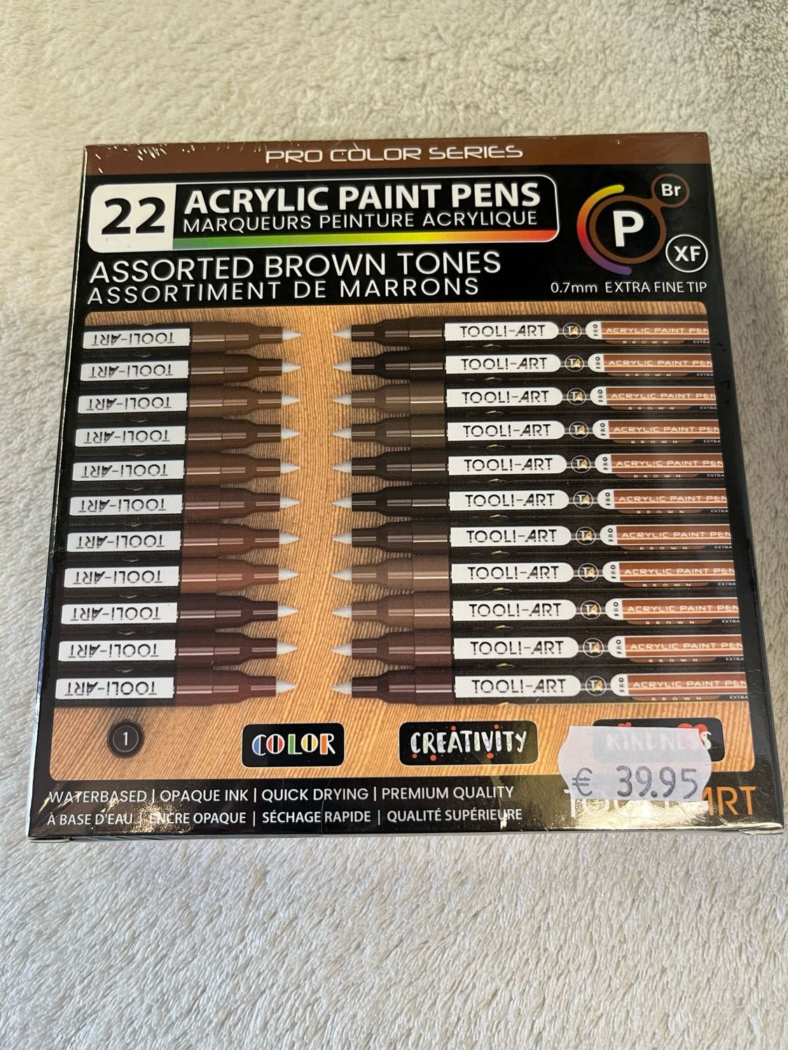 Tooli-art brown tones