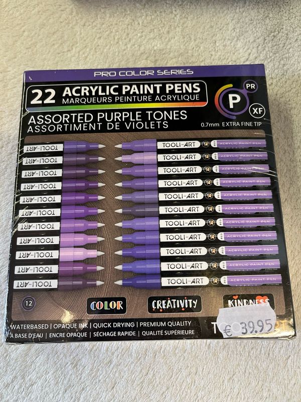 Tooli-art purple tones