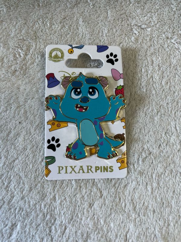 Pin Sully