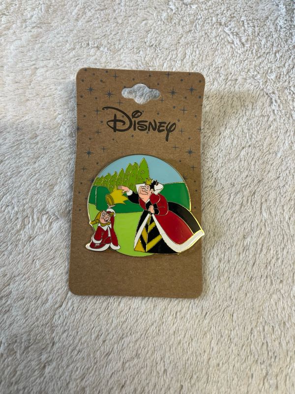 Pin Alice in Wonderland