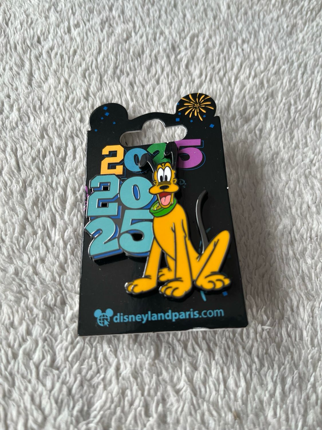Pin Pluto