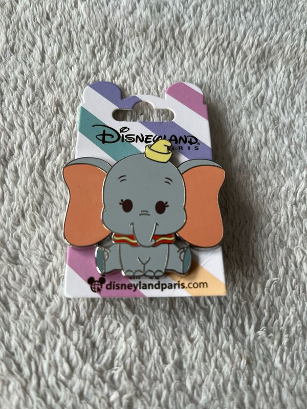 Pin Dombo