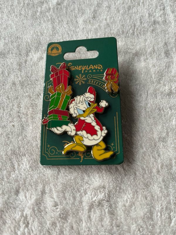 Pin Donald